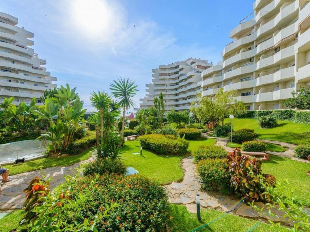 Benalbeach Zafiro By C&N Benalmádena Eksteriør bilde